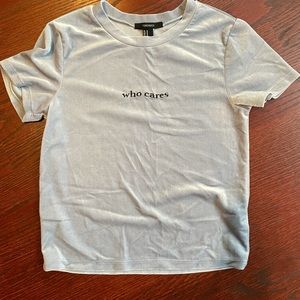 Forever 21 velvet short sleeve T-shirt M